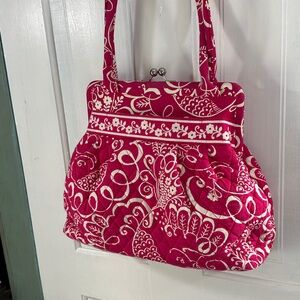 Vera Bradley Alice kiss lock satchel shoulder bag. Fushia “twirley birds”